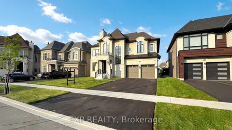Photo 1 at 38 Deanna Court, Vellore Village, Vaughan