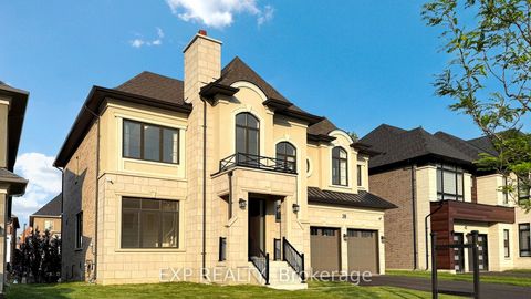 Photo 3 at 38 Deanna Court, Vellore Village, Vaughan