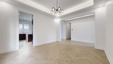 Photo 8 at 38 Deanna Court, Vellore Village, Vaughan