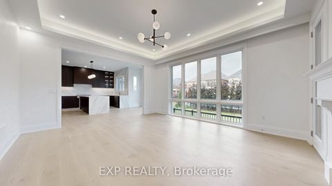 Photo 12 at 38 Deanna Court, Vellore Village, Vaughan