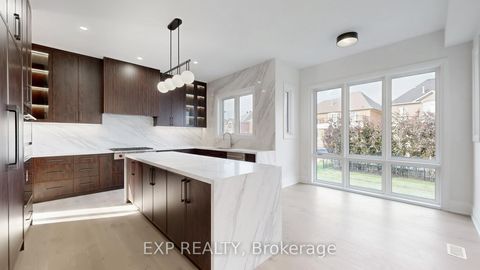 Photo 13 at 38 Deanna Court, Vellore Village, Vaughan