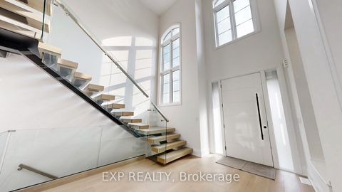 Photo 24 at 38 Deanna Court, Vellore Village, Vaughan