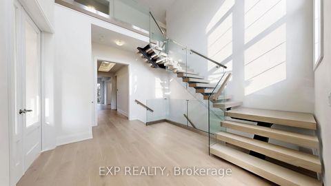 Photo 26 at 38 Deanna Court, Vellore Village, Vaughan