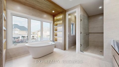 Photo 32 at 38 Deanna Court, Vellore Village, Vaughan