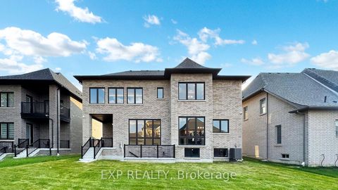 Photo 43 at 38 Deanna Court, Vellore Village, Vaughan