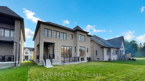 Photo 44 at 38 Deanna Court, Vellore Village, Vaughan