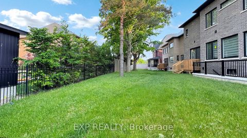 Photo 46 at 38 Deanna Court, Vellore Village, Vaughan