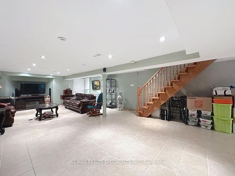 Photo 31 at 81 Argyle Street, Bellwoods, Toronto