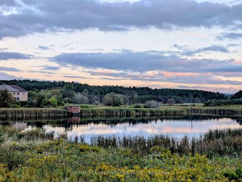 Photo 5 at 75 Pointon Street, Bayview Northeast, Aurora