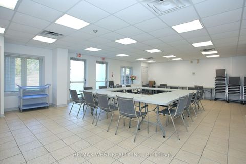 Photo 21 at 223 - 32 Church Street, Schomberg, King