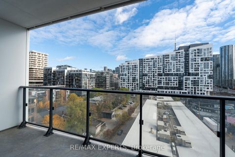 Photo 15 at 818 - 9 Tecumseth Street E, Niagara, Toronto