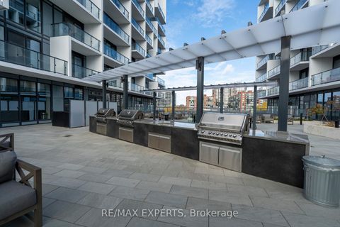 Photo 18 at 818 - 9 Tecumseth Street E, Niagara, Toronto