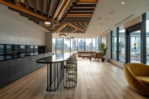 Photo 22 at 818 - 9 Tecumseth Street E, Niagara, Toronto