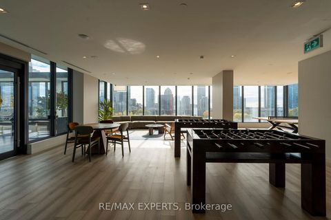 Photo 24 at 818 - 9 Tecumseth Street E, Niagara, Toronto