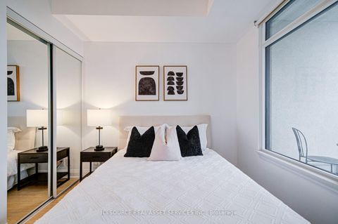 Photo 22 at 919 - 12 Woodstream Boulevard, Vaughan Grove, Vaughan