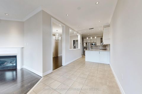 Photo 19 at 106 Big Hill Crescent, Patterson, Vaughan