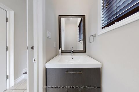 Photo 22 at 106 Big Hill Crescent, Patterson, Vaughan