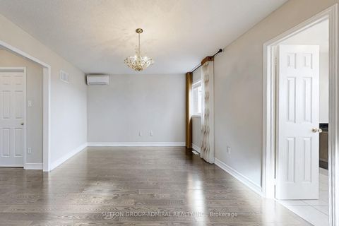 Photo 27 at 106 Big Hill Crescent, Patterson, Vaughan