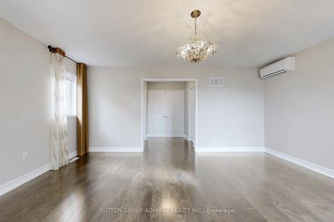 Photo 28 at 106 Big Hill Crescent, Patterson, Vaughan