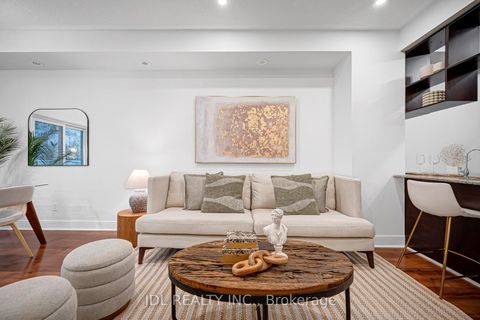 Photo 14 at 20 - 290 Village Green Square, Malvern West, Toronto