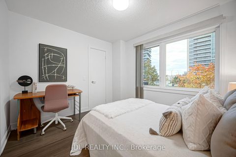 Photo 24 at 20 - 290 Village Green Square, Malvern West, Toronto