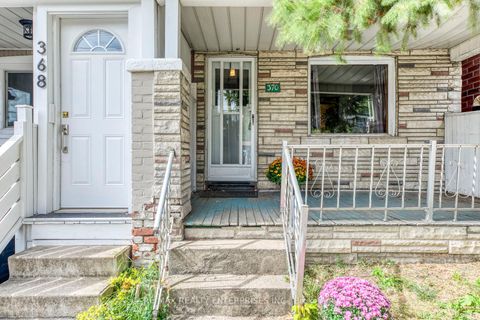 Photo 1 at 370 Coxwell Avenue, Coxwell, Toronto