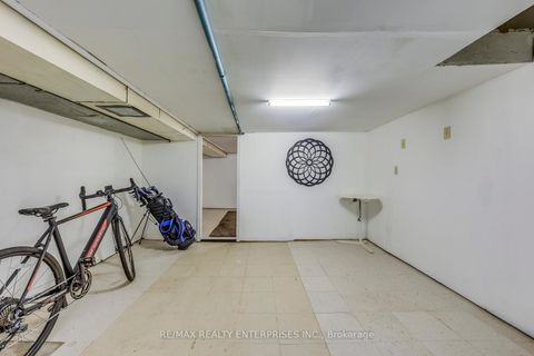 Photo 17 at 370 Coxwell Avenue, Coxwell, Toronto