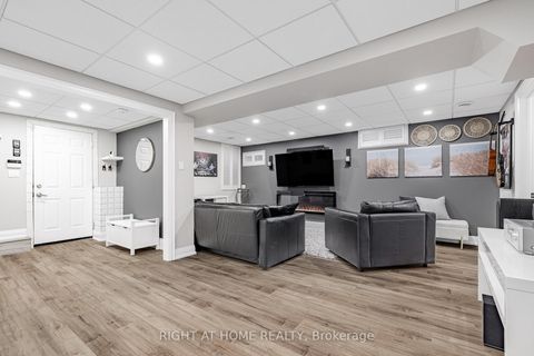 Photo 23 at 488 Royalpark Way, Elder Mills, Vaughan