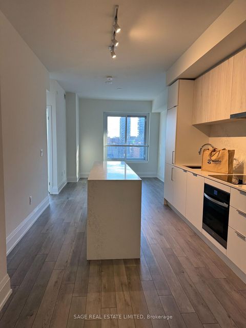 Photo 5 at 907 - 89 Church Street, Yonge Corridor, Toronto