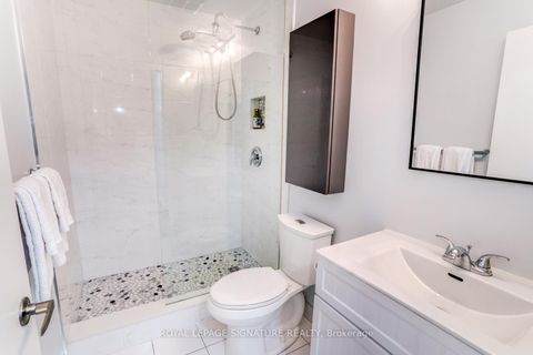 Photo 20 at M09 - 9 Spadina Avenue, Waterfront Communities C1, Toronto