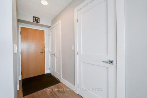 Photo 8 at 2812 - 7 Concorde Place, Don Mills, Toronto