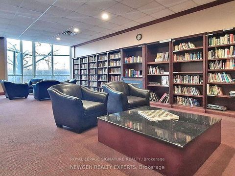 Photo 12 at 2812 - 7 Concorde Place, Don Mills, Toronto