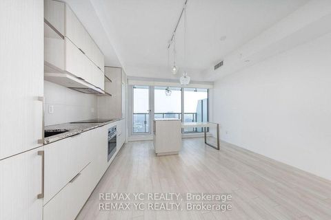 Photo 2 at 5104 - 197 Yonge Street, Yonge Corridor, Toronto