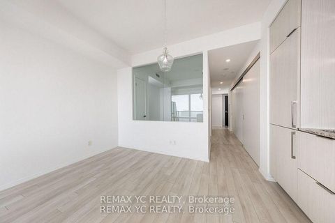 Photo 5 at 5104 - 197 Yonge Street, Yonge Corridor, Toronto