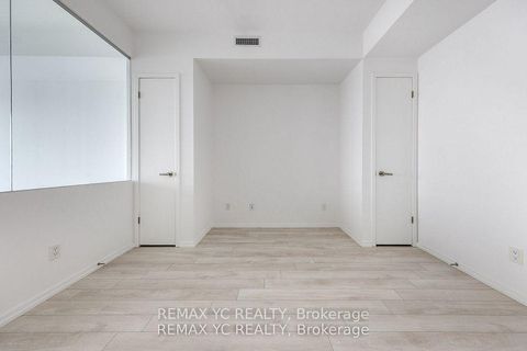 Photo 10 at 5104 - 197 Yonge Street, Yonge Corridor, Toronto