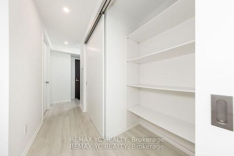 Photo 13 at 5104 - 197 Yonge Street, Yonge Corridor, Toronto