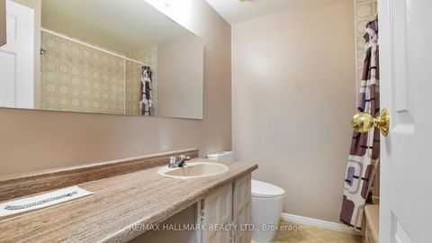 Photo 24 at 22 Avondale Crescent, Aurora Village, Aurora