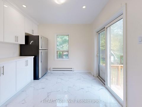 Photo 13 at 98 Natal Avenue, Cliffside, Toronto