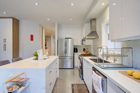 Photo 19 at 6 Sapphire Drive, Rouge Woods, Richmond Hill