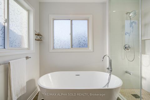 Photo 36 at 6 Sapphire Drive, Rouge Woods, Richmond Hill