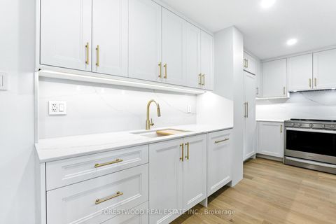 Photo 10 at 205 - 299 Mill Road, Markland Wood, Toronto