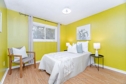 Photo 19 at 37 Ambercroft Boulevard, Steeles, Toronto