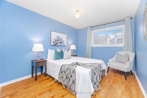 Photo 21 at 37 Ambercroft Boulevard, Steeles, Toronto
