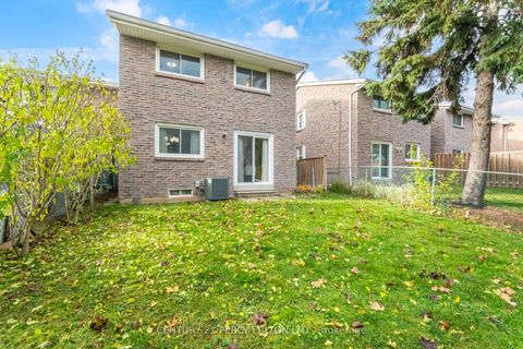 Photo 31 at 37 Ambercroft Boulevard, Steeles, Toronto