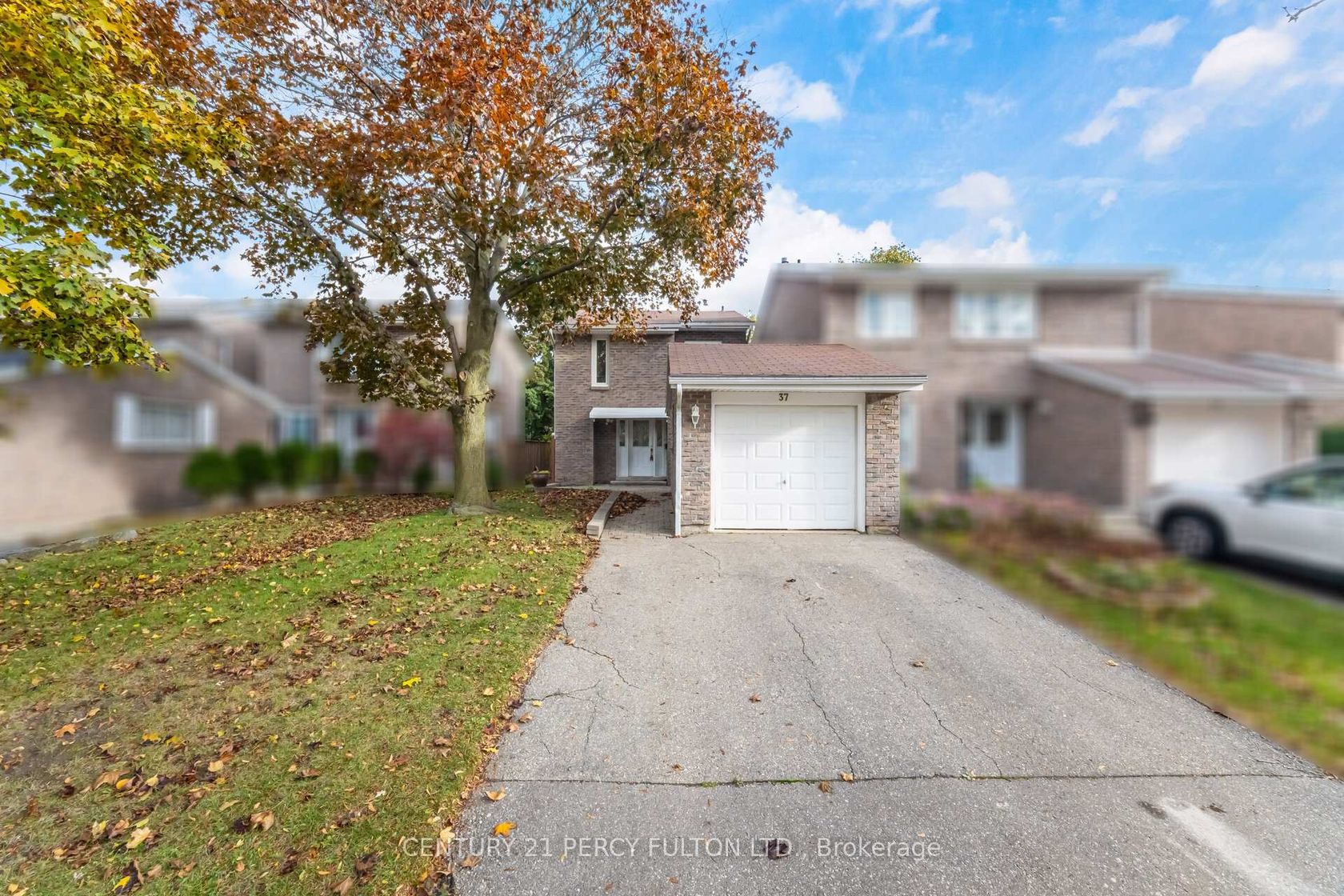 37 Ambercroft Boulevard, Steeles, Toronto 