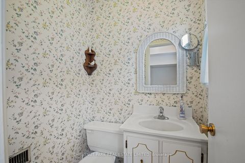 Photo 15 at 16 Everingham Court, Newtonbrook East, Toronto