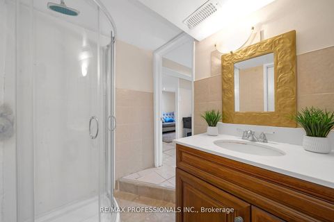 Photo 18 at 38 Nickle Street, Mount Dennis, Toronto