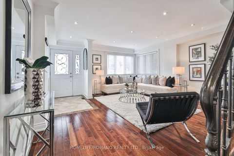 Photo 2 at 20 Harlton Crescent, Eglinton West, Toronto