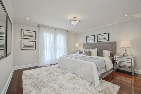 Photo 19 at 20 Harlton Crescent, Eglinton West, Toronto