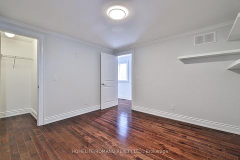 Photo 27 at 20 Harlton Crescent, Eglinton West, Toronto